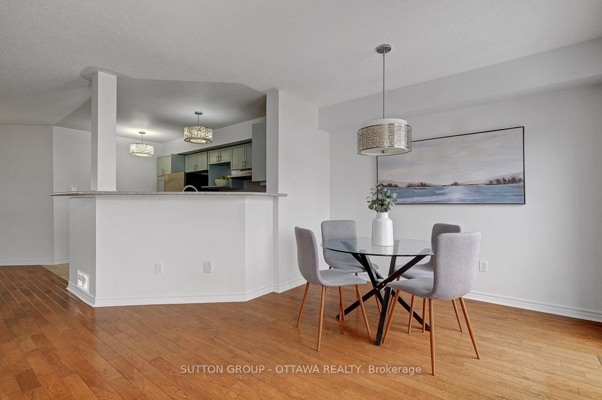 Photo 11 of 5533 Doctor Leach Drive, Ottawa, Manotick Village & Manotick Estates — HOMEH