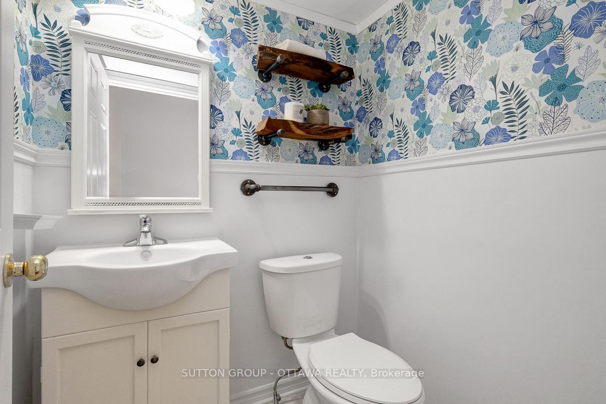 Photo 19 of 5533 Doctor Leach Drive, Ottawa, Manotick Village & Manotick Estates — HOMEH