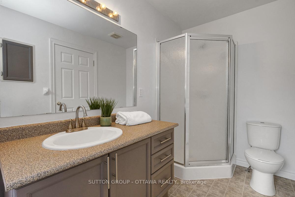 Photo 25 of 5533 Doctor Leach Drive, Ottawa, Manotick Village & Manotick Estates — HOMEH