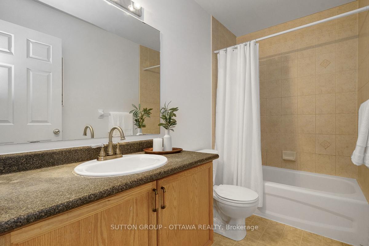 Photo 28 of 5533 Doctor Leach Drive, Ottawa, Manotick Village & Manotick Estates — HOMEH