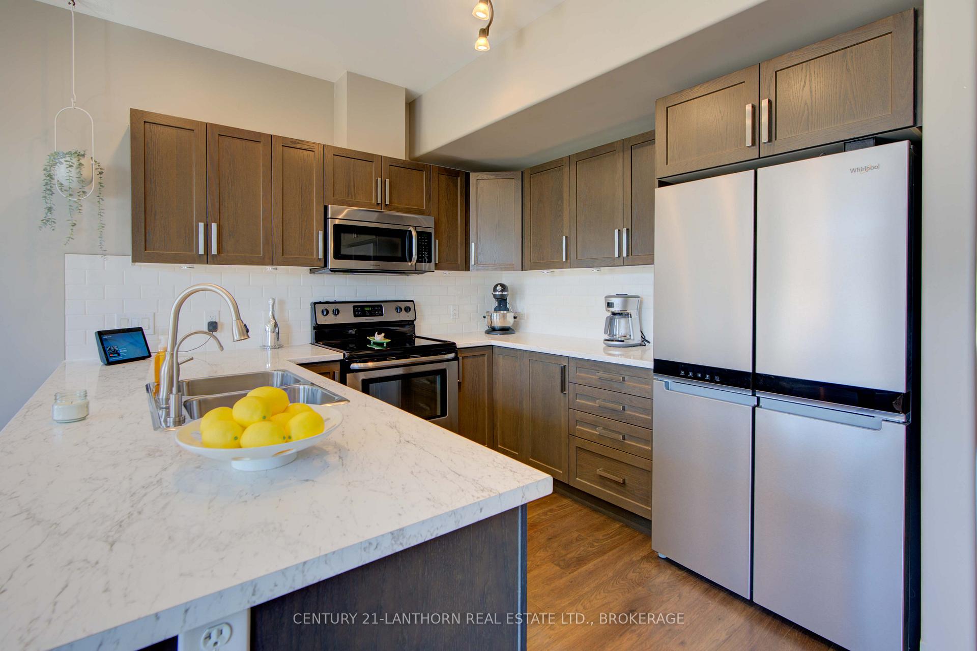 Photo 13 of 132 Simurda Court, Loyalist, Amherstview — HOMEH