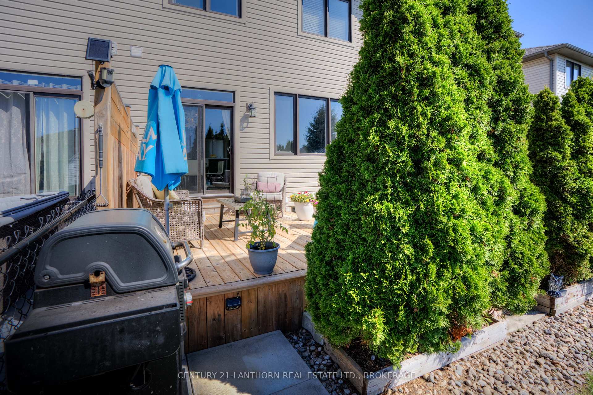 Photo 35 of 132 Simurda Court, Loyalist, Amherstview — HOMEH