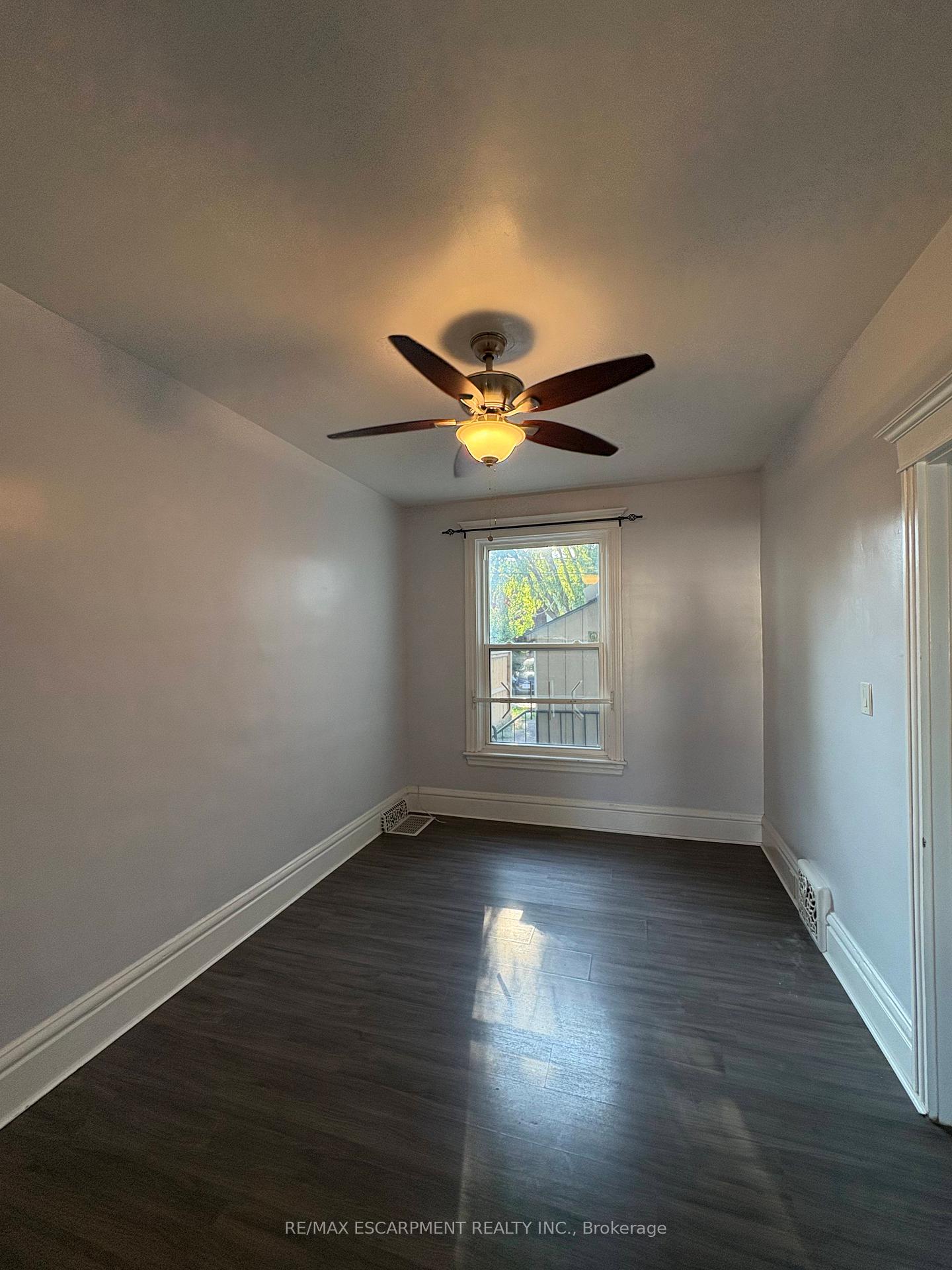 Photo 5 of Unit MAIN, 53 William Street, Hamilton, Landsdale — HOMEH