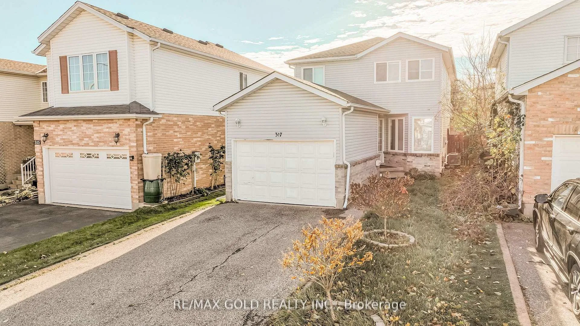 Photo 12 of 317 Bankside Drive, Kitchener, Highland West — HOMEH