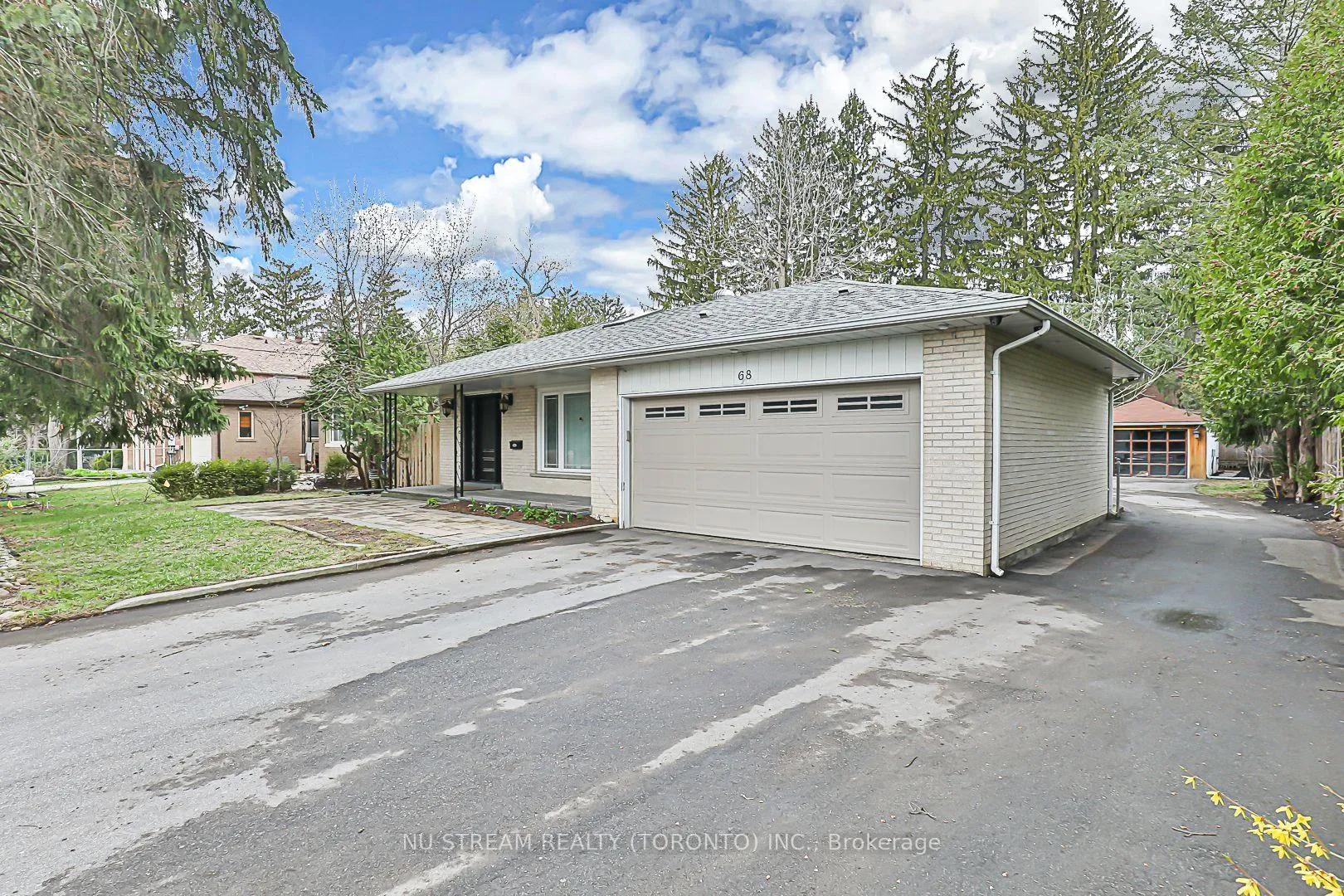 Photo 1 of 68 Proctor Avenue, Markham, Grandview — HOMEH