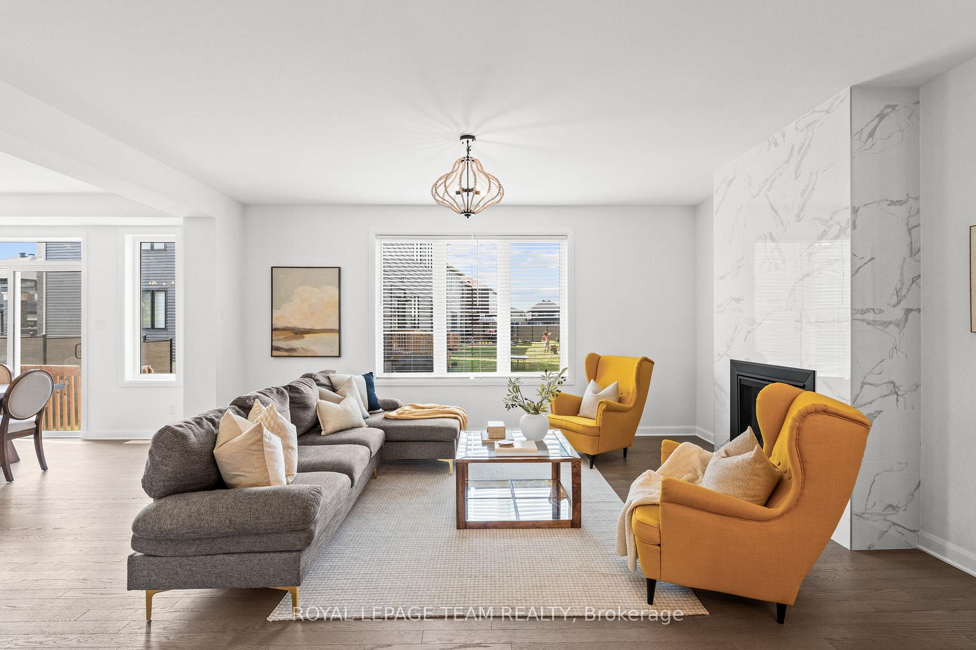 Photo 12 of 511 Anchor Circle, Ottawa, Mahogany Community — HOMEH