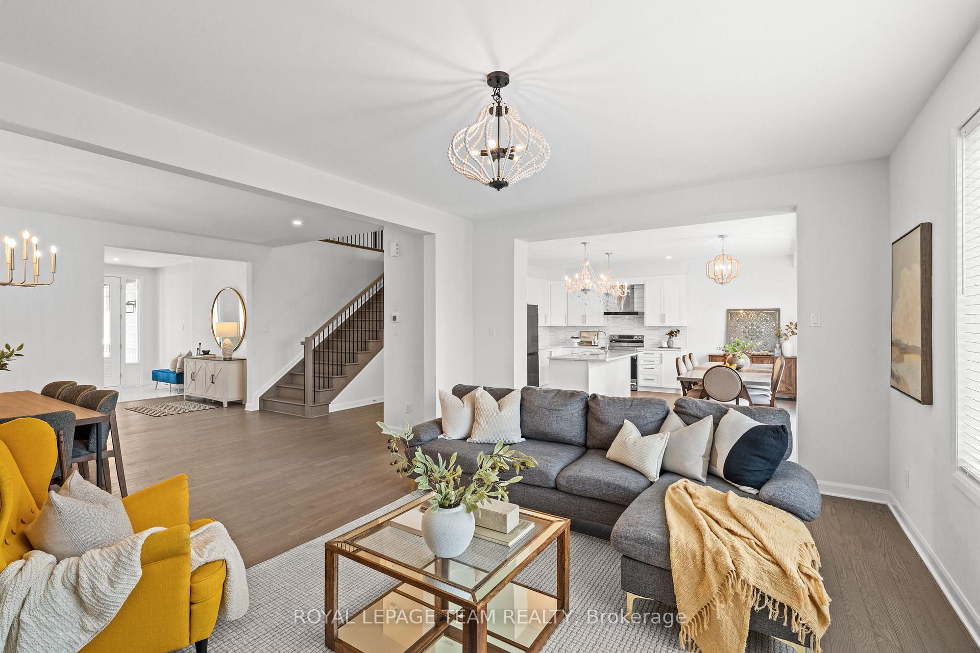 Photo 15 of 511 Anchor Circle, Ottawa, Mahogany Community — HOMEH