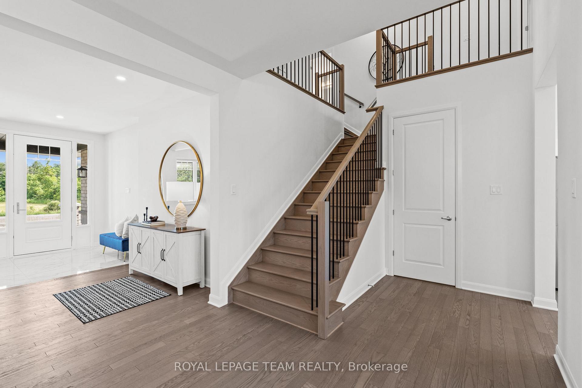 Photo 25 of 511 Anchor Circle, Ottawa, Mahogany Community — HOMEH