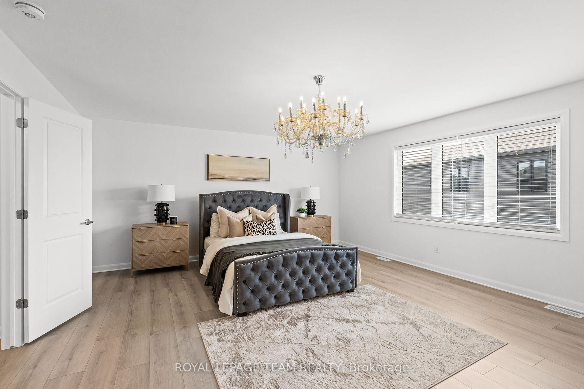 Photo 26 of 511 Anchor Circle, Ottawa, Mahogany Community — HOMEH