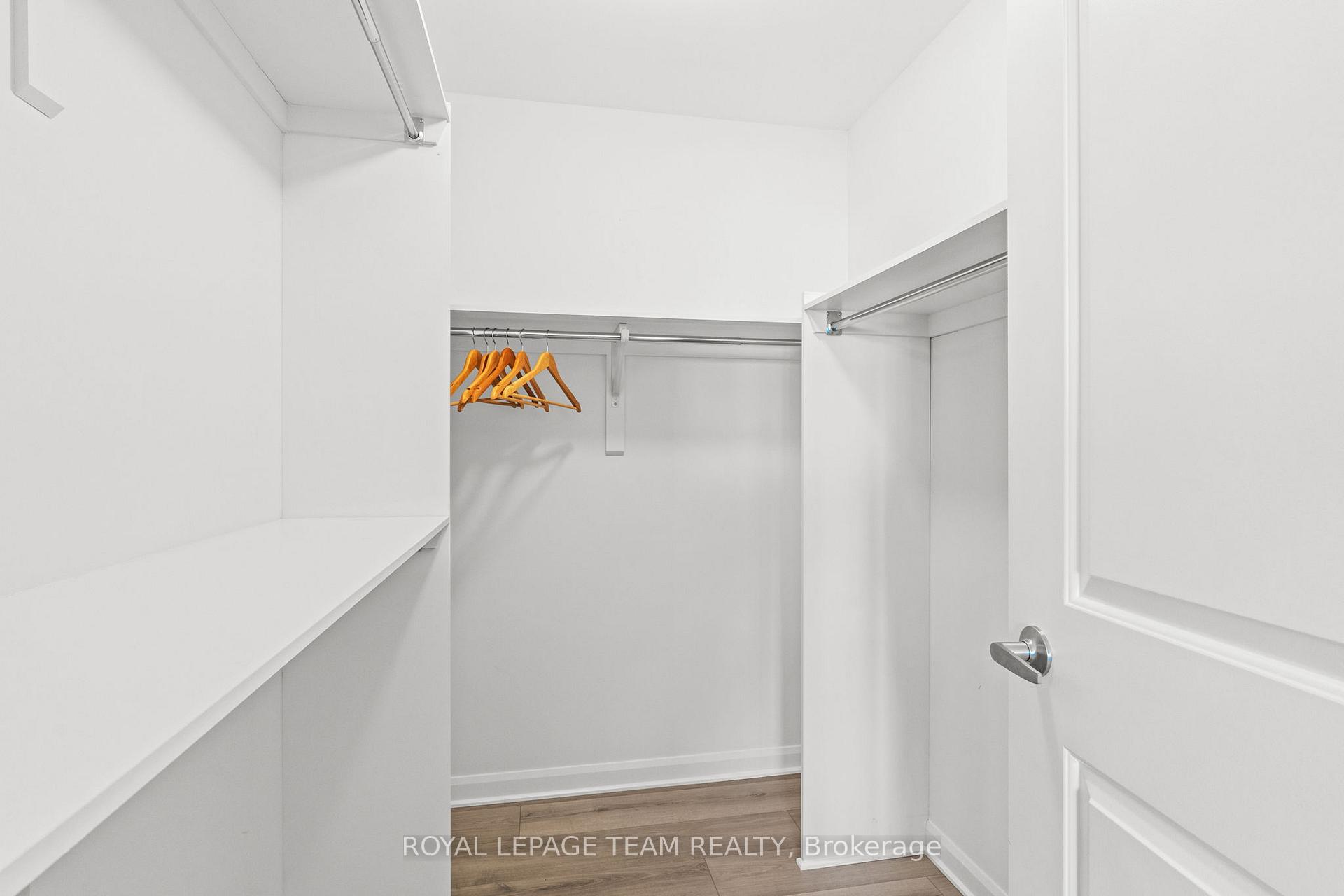 Photo 29 of 511 Anchor Circle, Ottawa, Mahogany Community — HOMEH