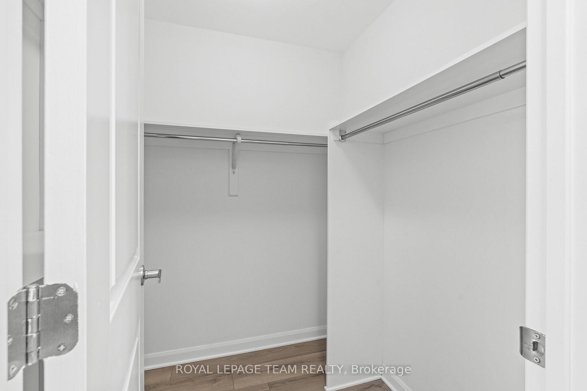 Photo 30 of 511 Anchor Circle, Ottawa, Mahogany Community — HOMEH
