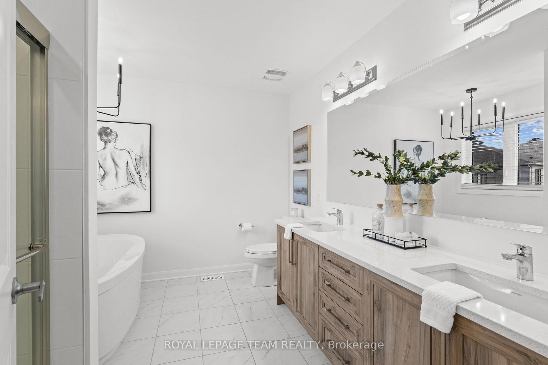 Photo 31 of 511 Anchor Circle, Ottawa, Mahogany Community — HOMEH