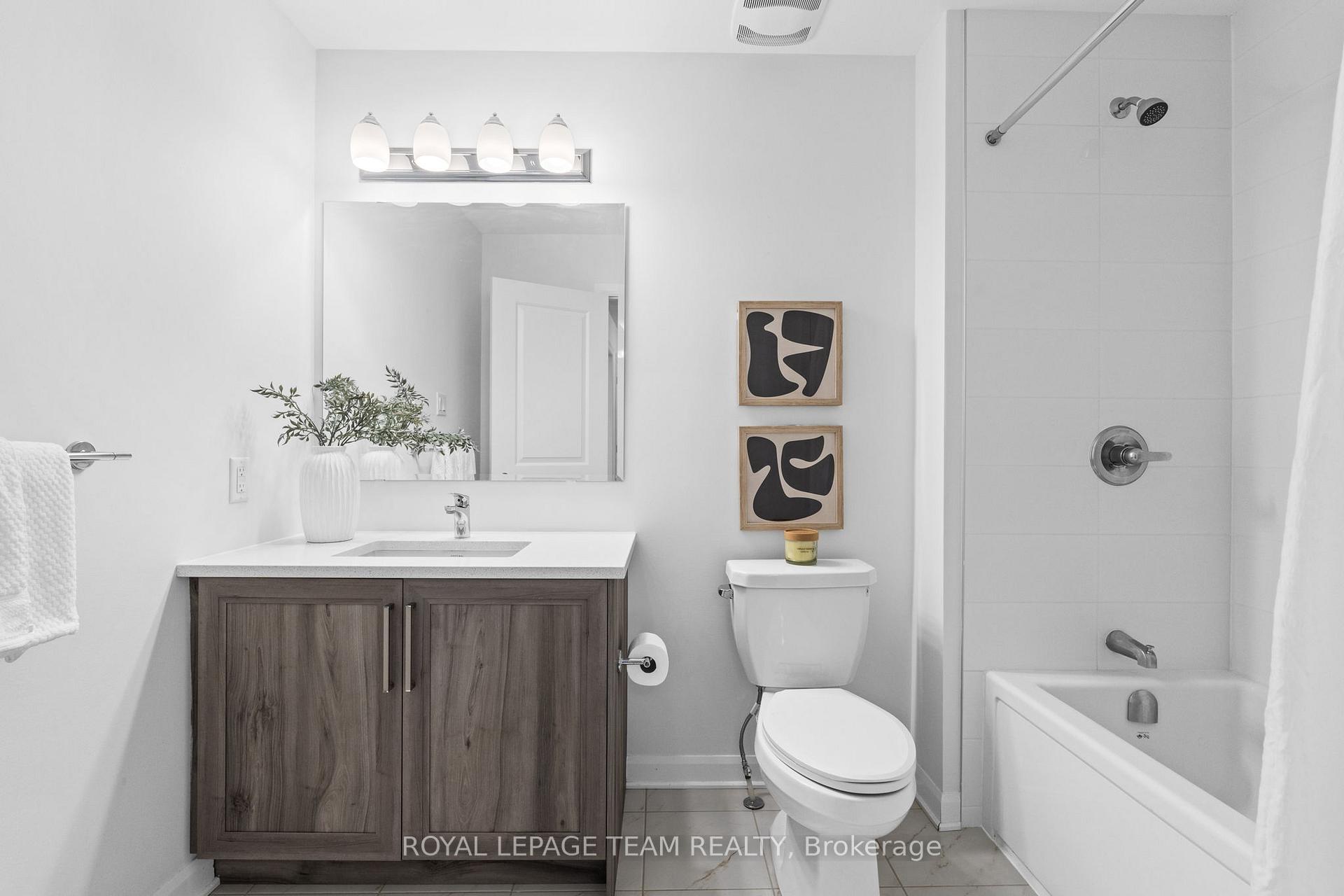Photo 46 of 511 Anchor Circle, Ottawa, Mahogany Community — HOMEH