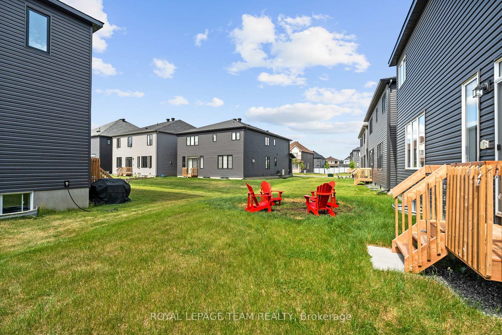 Photo 50 of 511 Anchor Circle, Ottawa, Mahogany Community — HOMEH