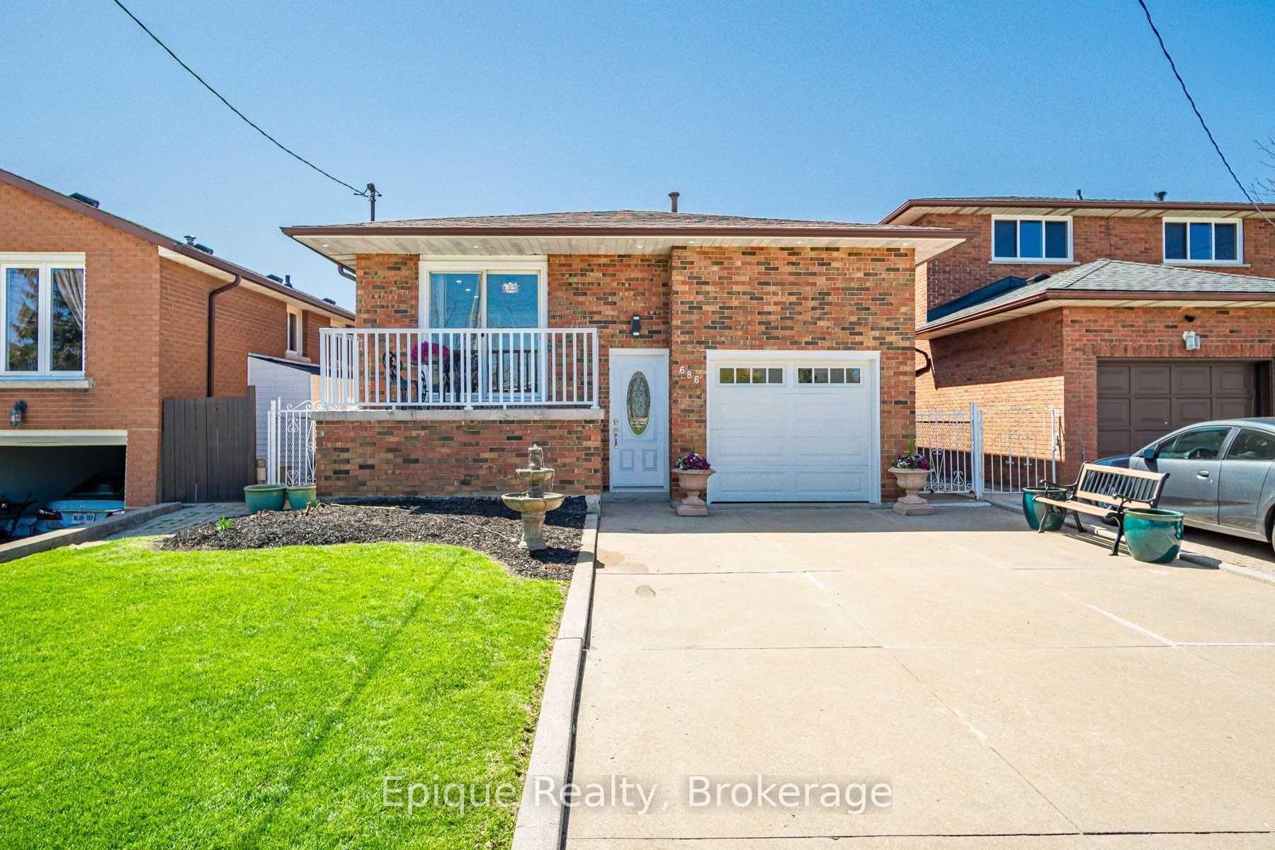 Photo 1 of 686 Limeridge Road E, Hamilton, Lawfield — HOMEH
