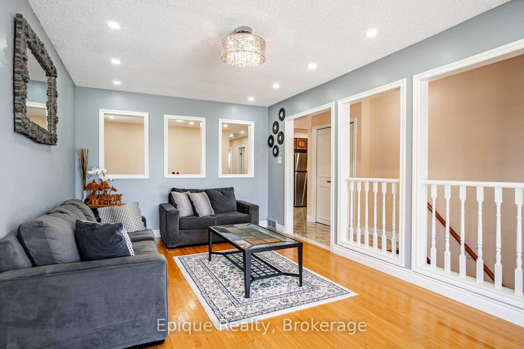 Photo 10 of 686 Limeridge Road E, Hamilton, Lawfield — HOMEH