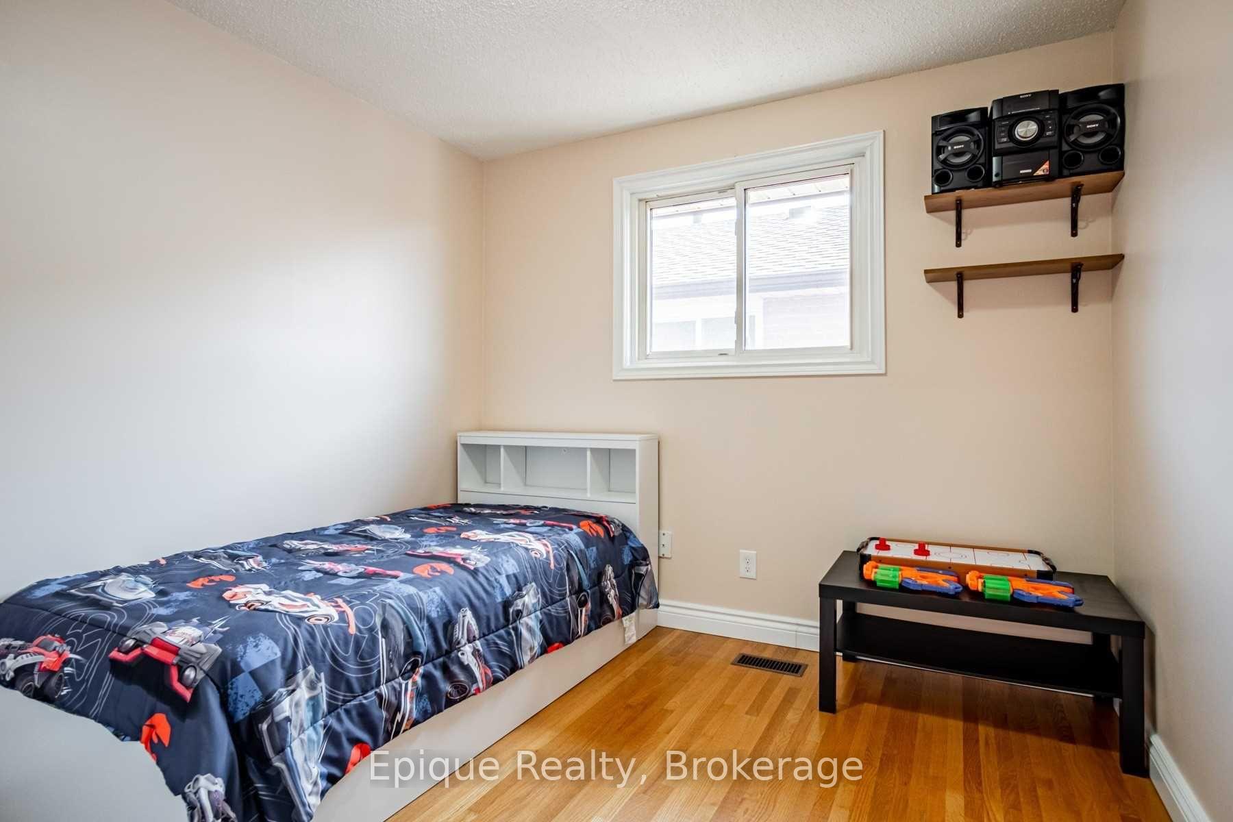 Photo 19 of 686 Limeridge Road E, Hamilton, Lawfield — HOMEH