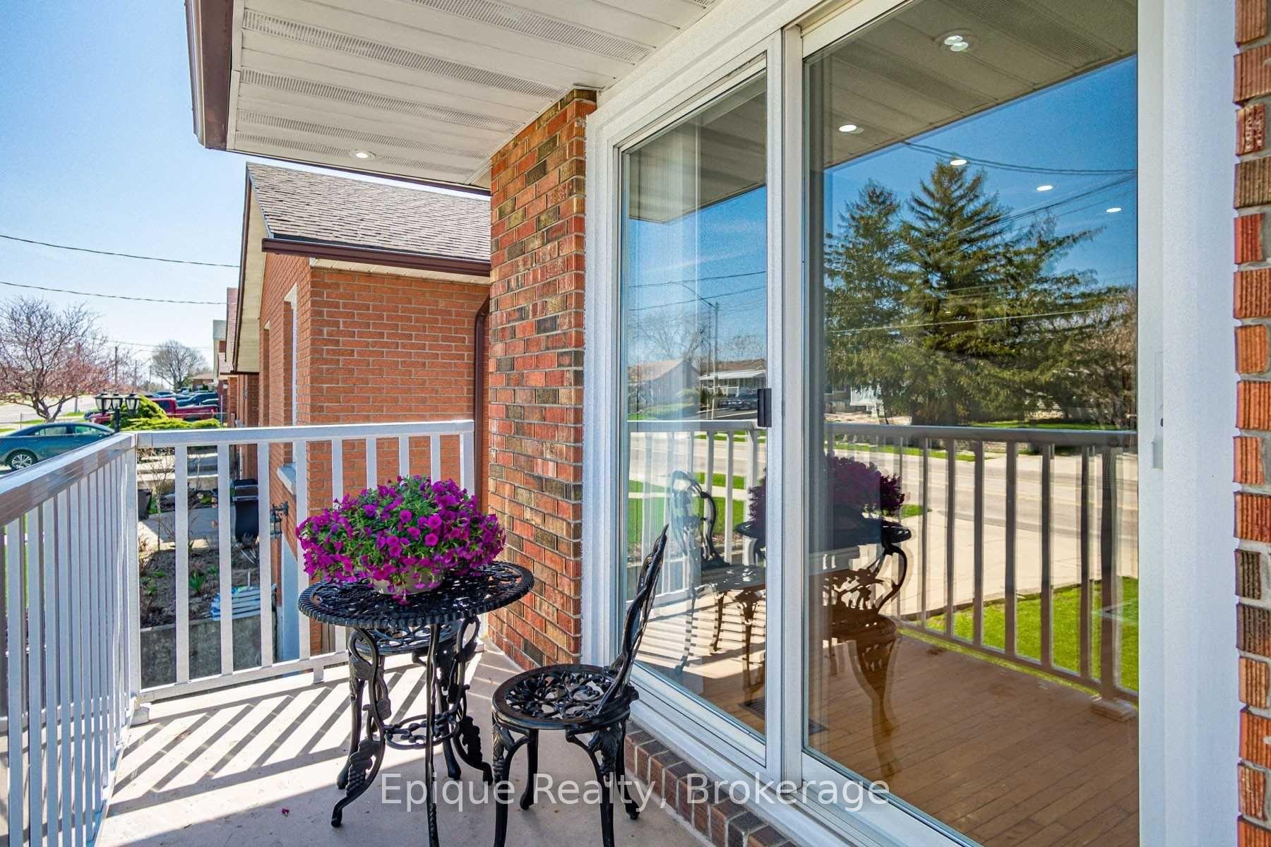 Photo 22 of 686 Limeridge Road E, Hamilton, Lawfield — HOMEH