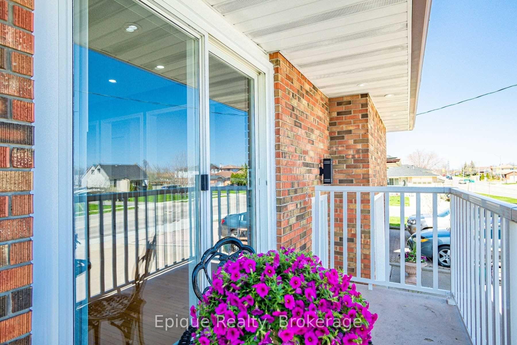 Photo 23 of 686 Limeridge Road E, Hamilton, Lawfield — HOMEH