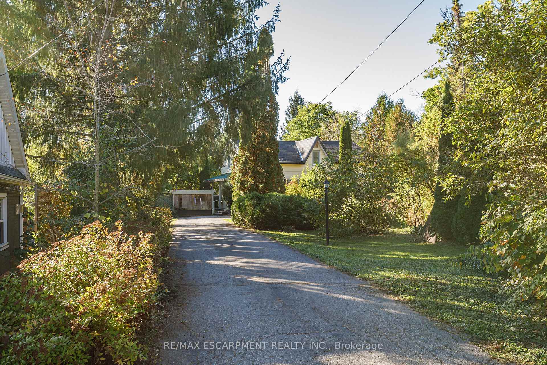 Photo 3 of 225 Berry Street, Meaford — HOMEH