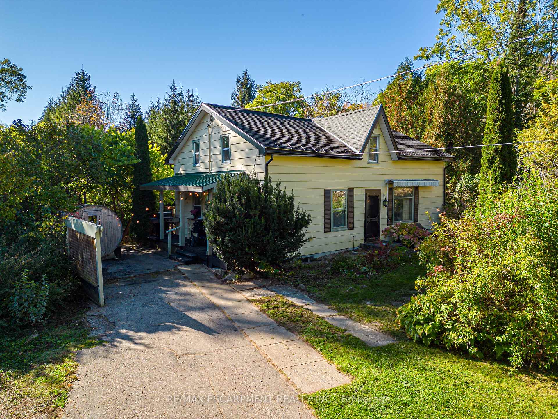 Photo 4 of 225 Berry Street, Meaford — HOMEH