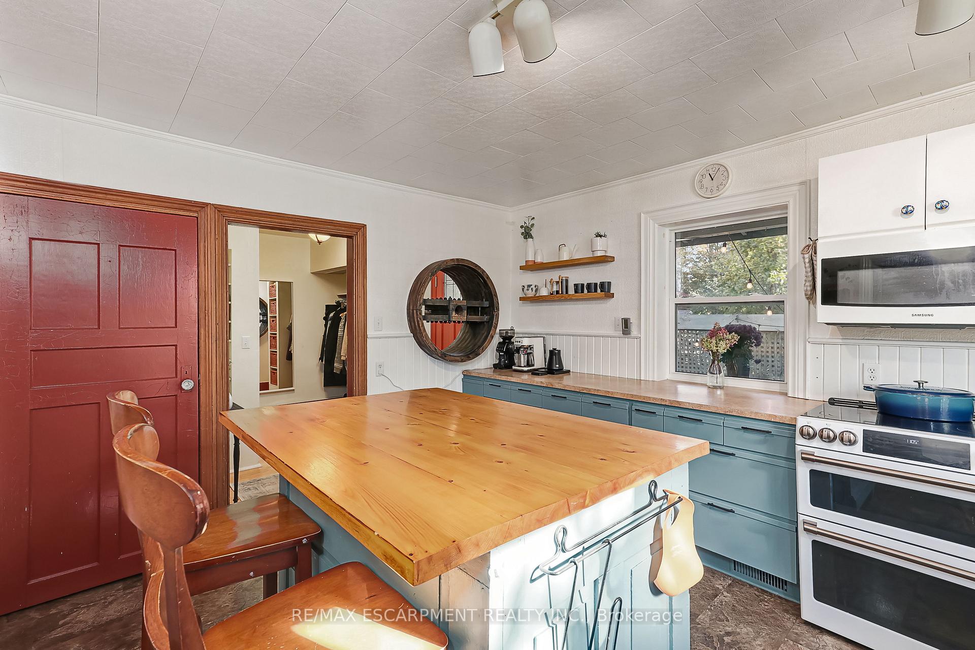 Photo 15 of 225 Berry Street, Meaford — HOMEH