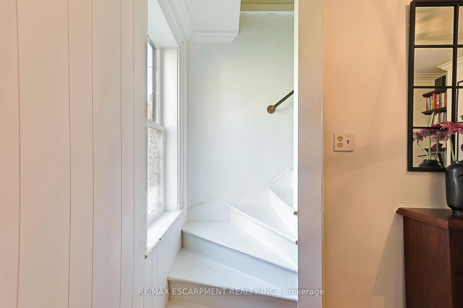 Photo 31 of 225 Berry Street, Meaford — HOMEH