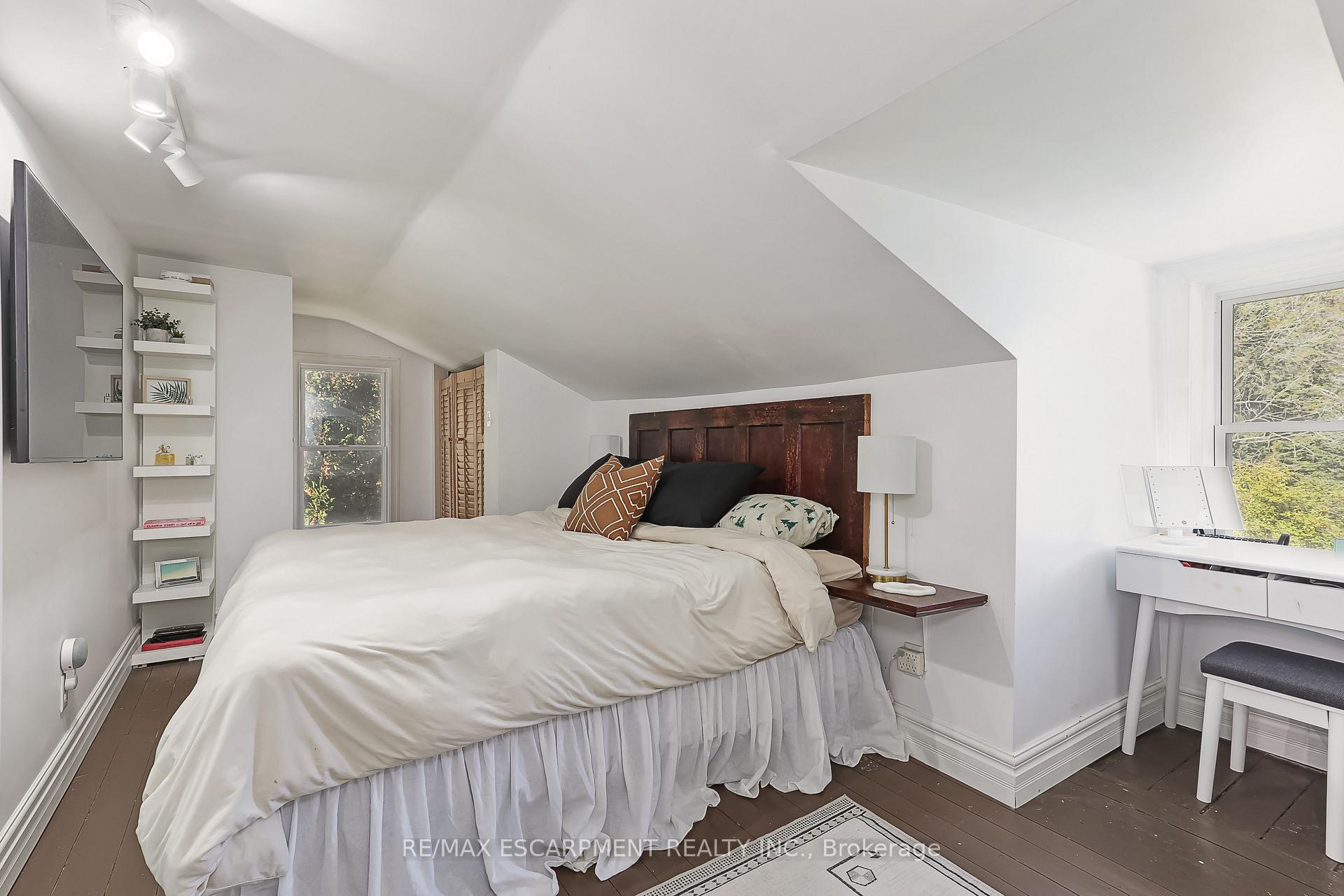 Photo 32 of 225 Berry Street, Meaford — HOMEH