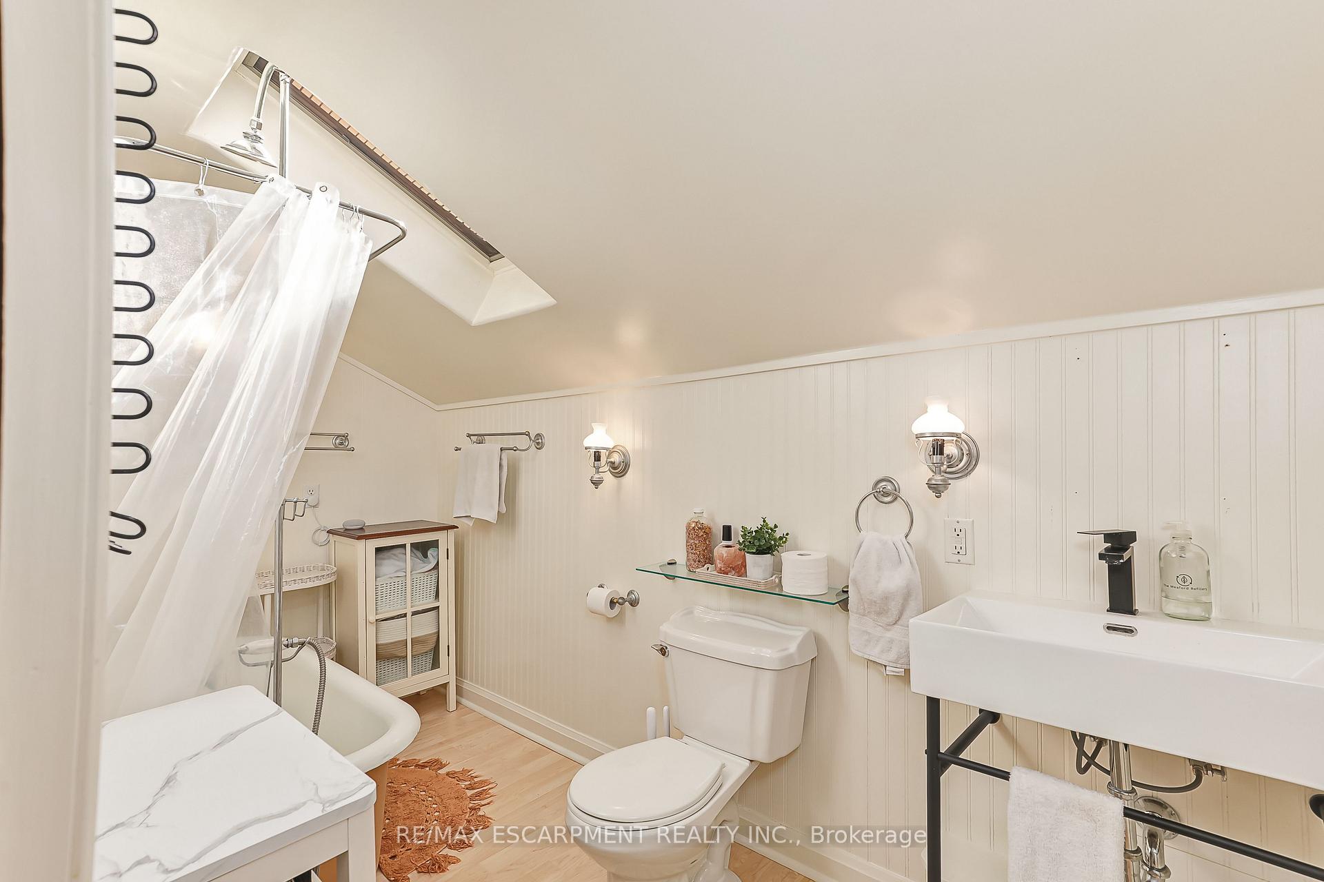 Photo 41 of 225 Berry Street, Meaford — HOMEH