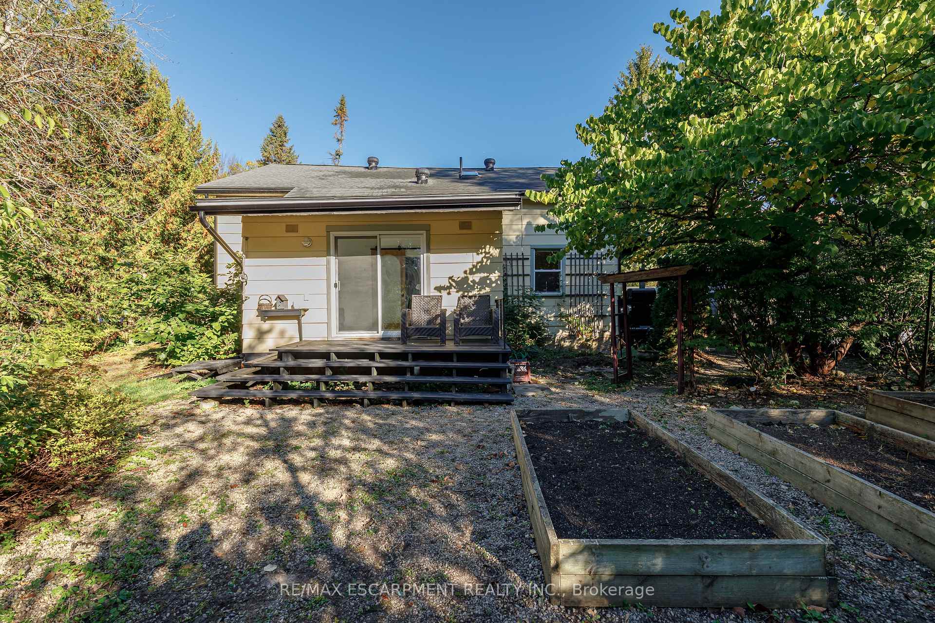 Photo 43 of 225 Berry Street, Meaford — HOMEH