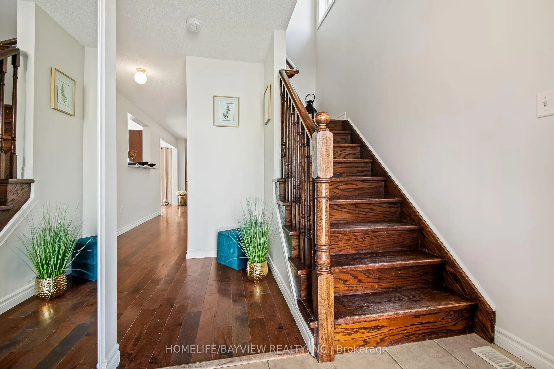 Photo 5 of 71 Shalom Way Drive, Barrie, Painswick South — HOMEH