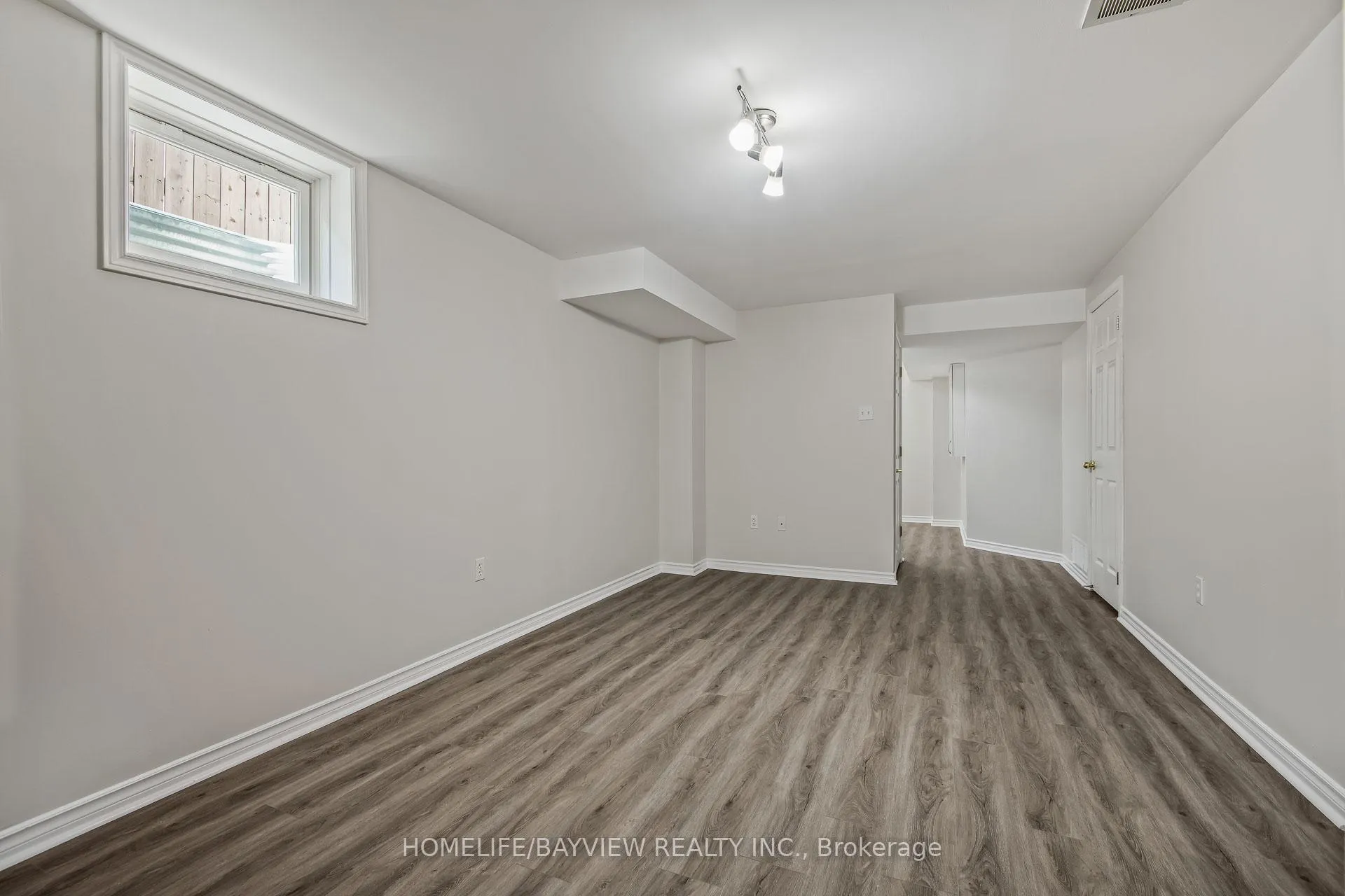 Photo 13 of 71 Shalom Way Drive, Barrie, Painswick South — HOMEH