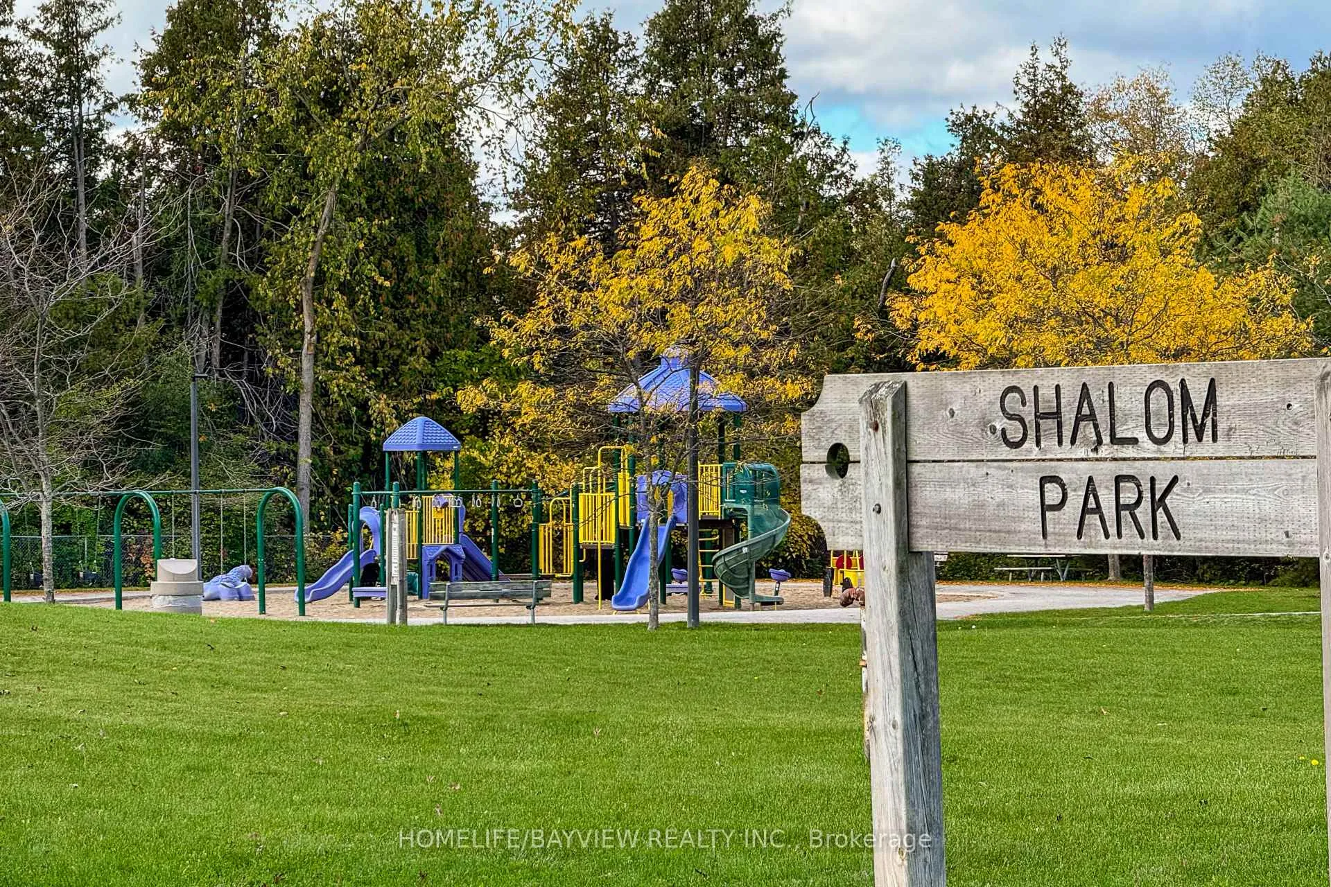 Photo 17 of 71 Shalom Way Drive, Barrie, Painswick South — HOMEH