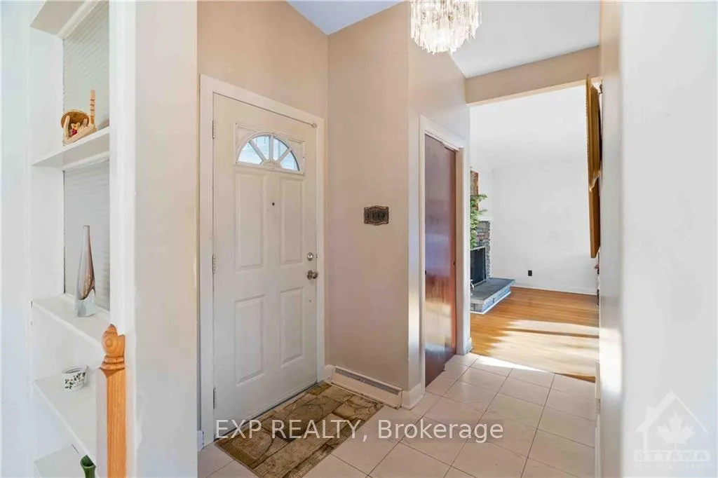 Photo 2 of 1348 Vancouver Avenue, Ottawa, Ellwood — HOMEH