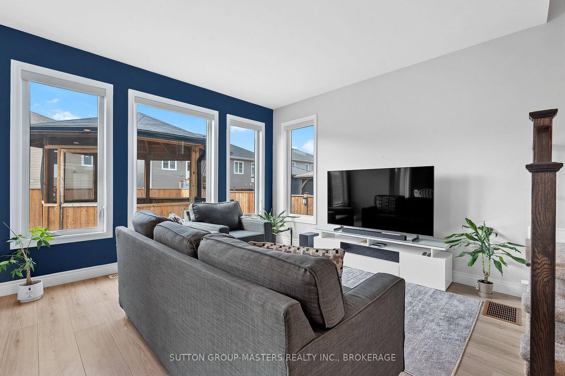 Photo 6 of 122 Hazlett Street, Loyalist, Amherstview — HOMEH