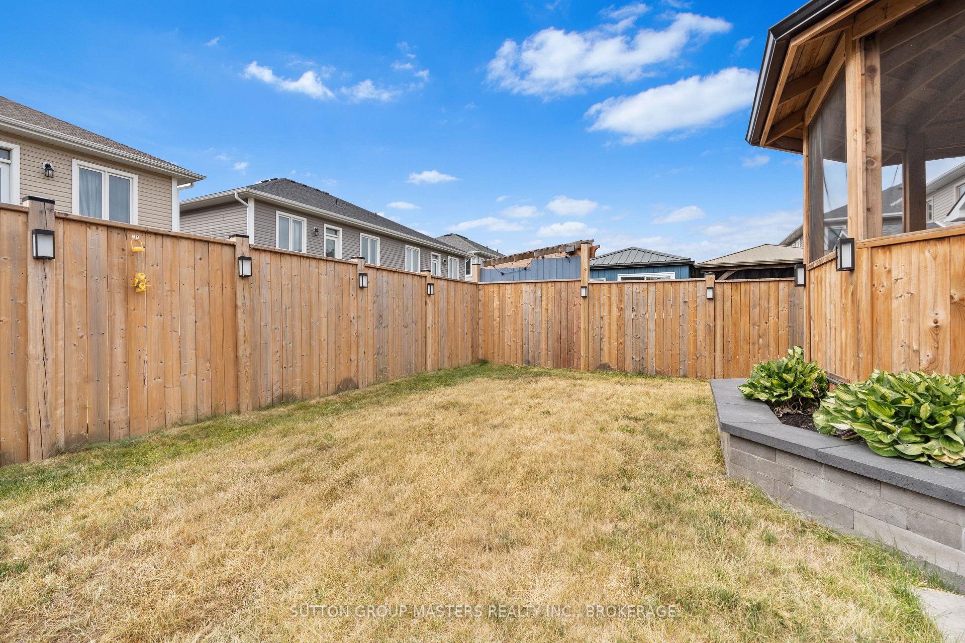 Photo 33 of 122 Hazlett Street, Loyalist, Amherstview — HOMEH