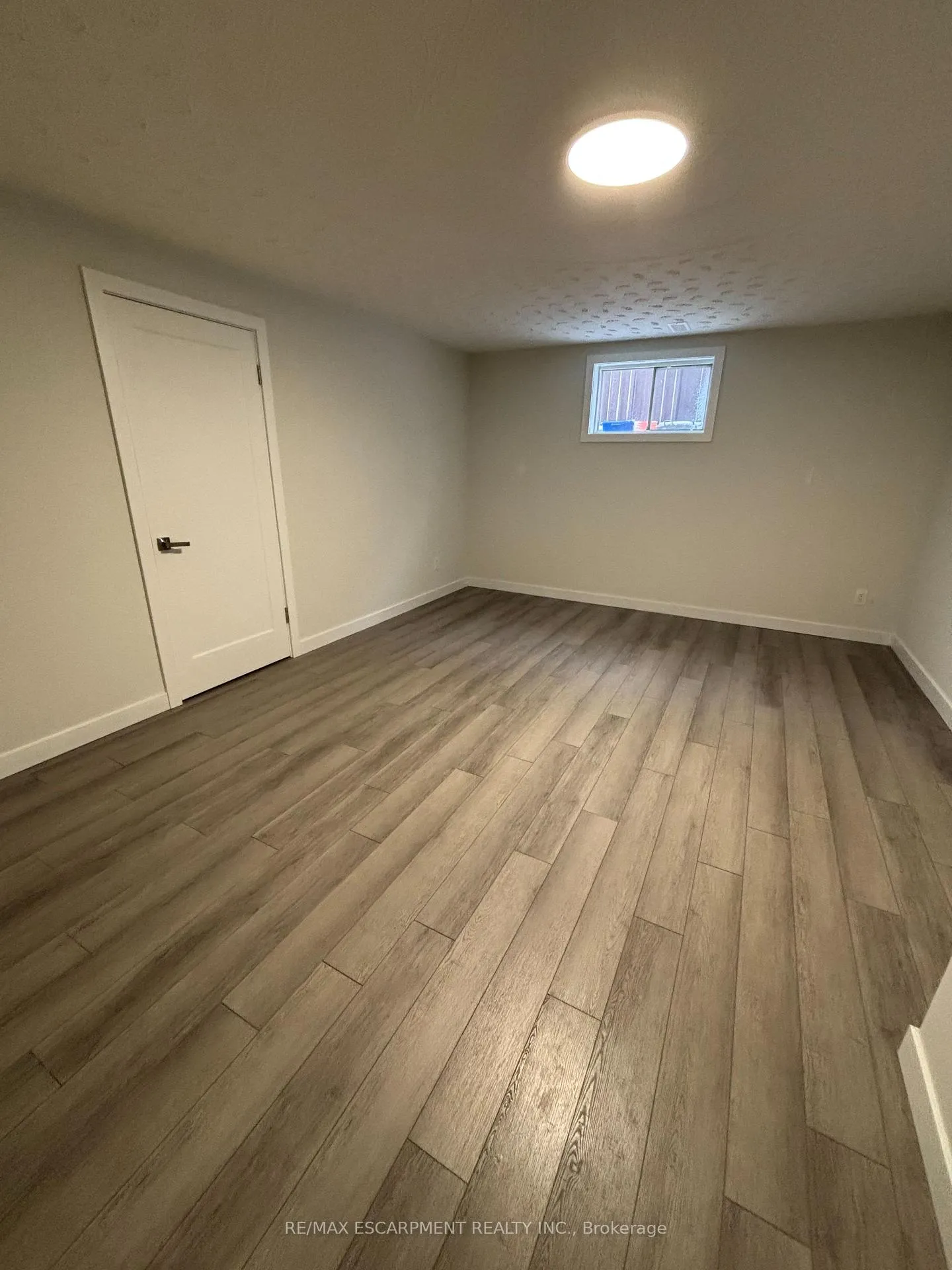 Photo 9 of Unit Lower, 19 Pavarotti Court, Hamilton, Gershome — HOMEH