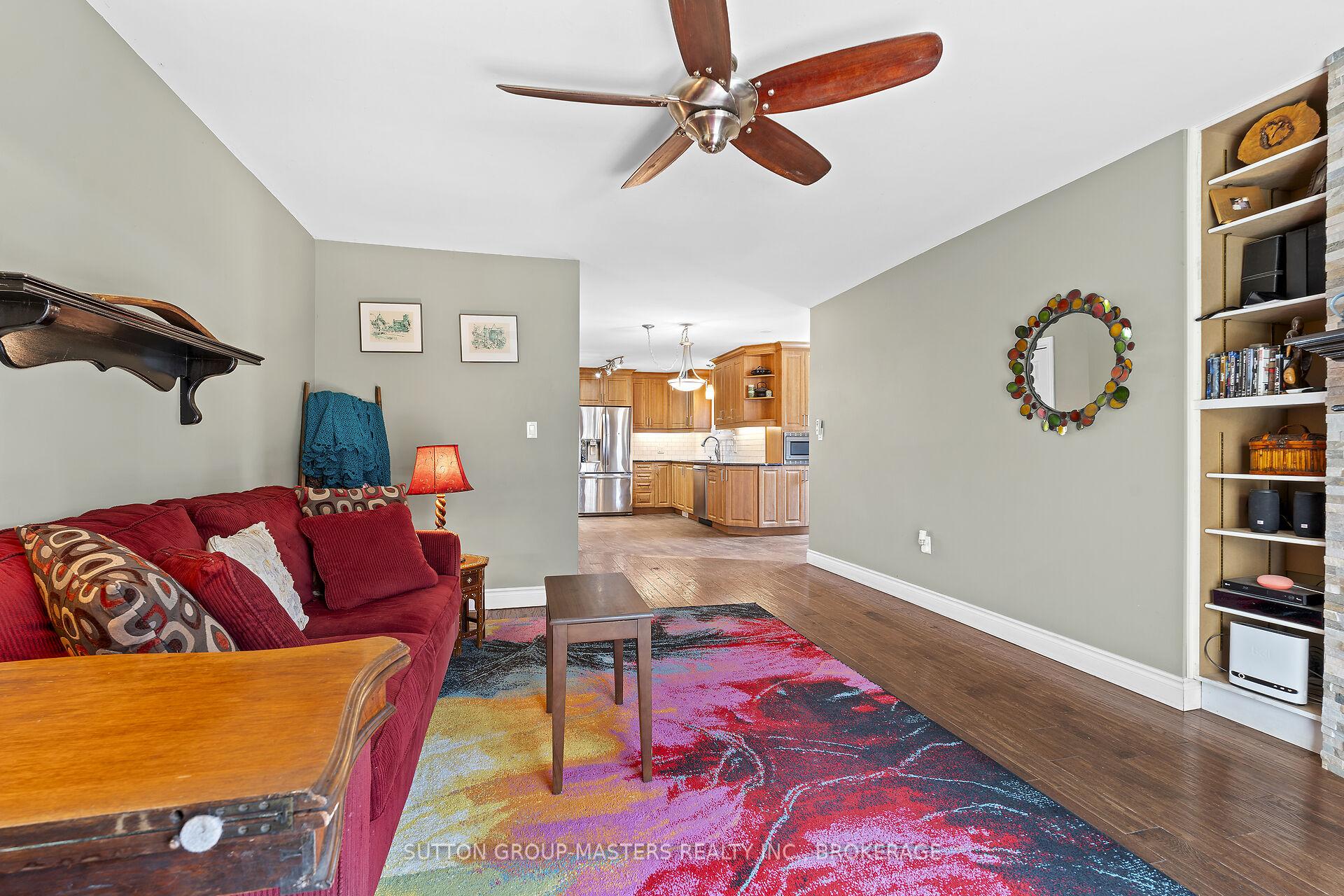 Photo 16 of 95 Nicholson Crescent, Loyalist, Amherstview — HOMEH