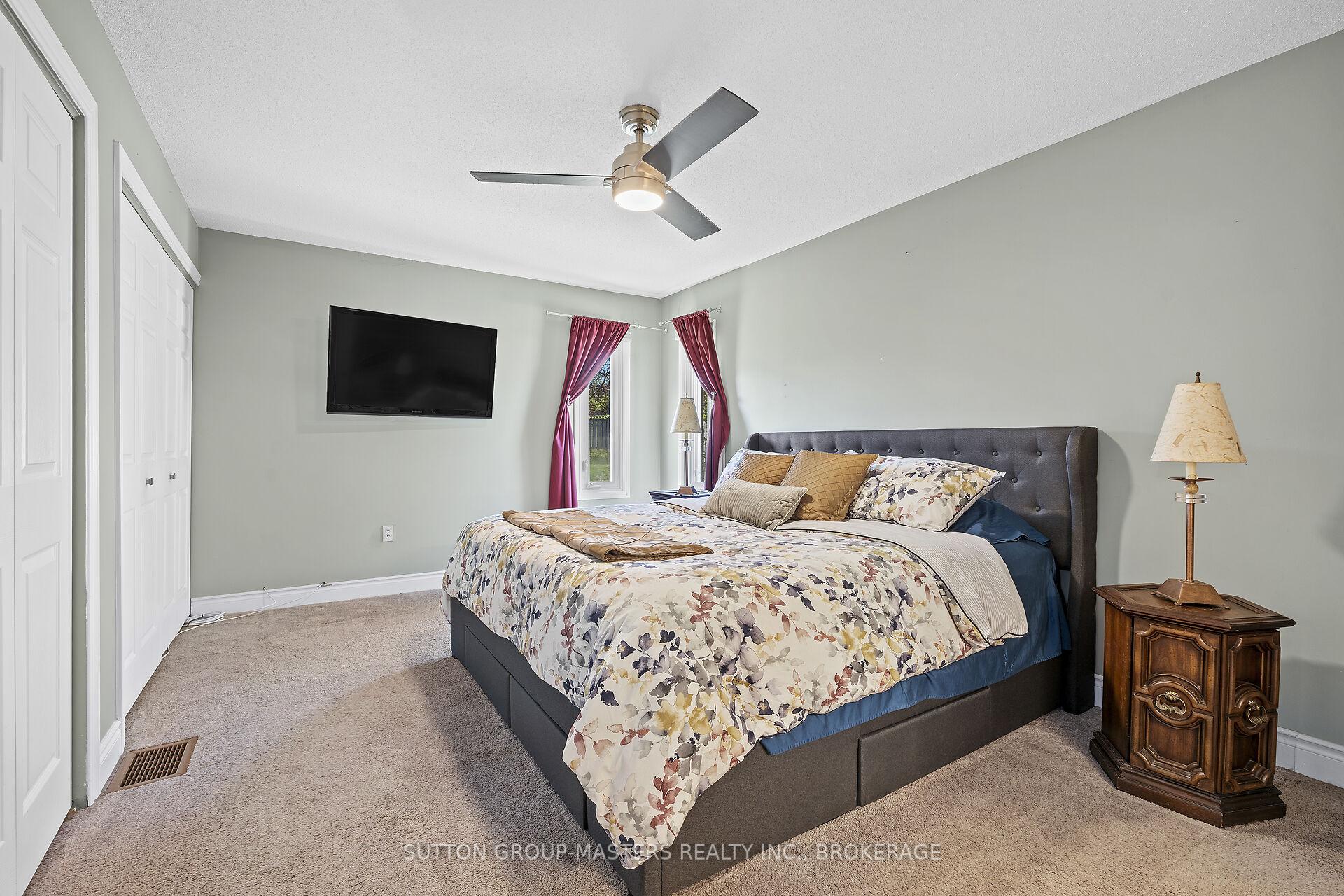 Photo 17 of 95 Nicholson Crescent, Loyalist, Amherstview — HOMEH