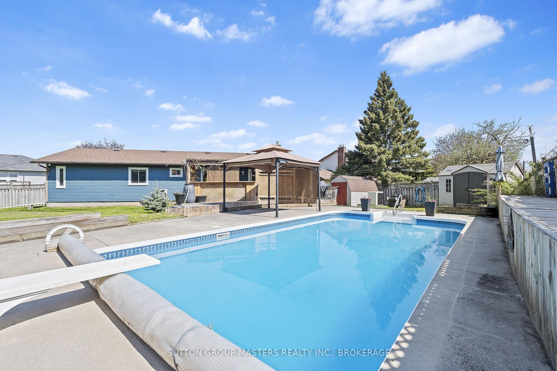 Photo 38 of 95 Nicholson Crescent, Loyalist, Amherstview — HOMEH