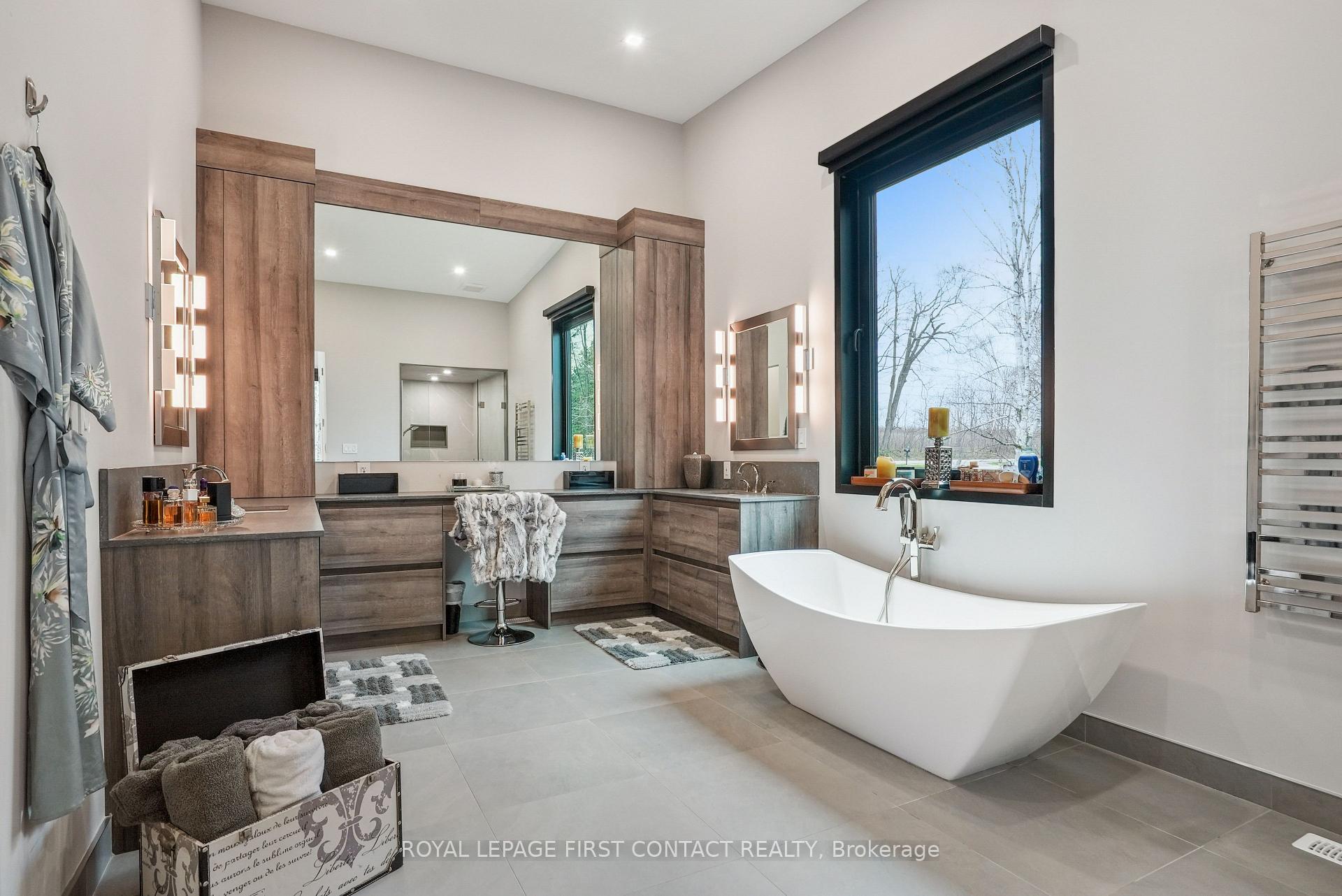 Photo 19 of 2761 Lockhart Road, Innisfil, Rural Innisfil — HOMEH