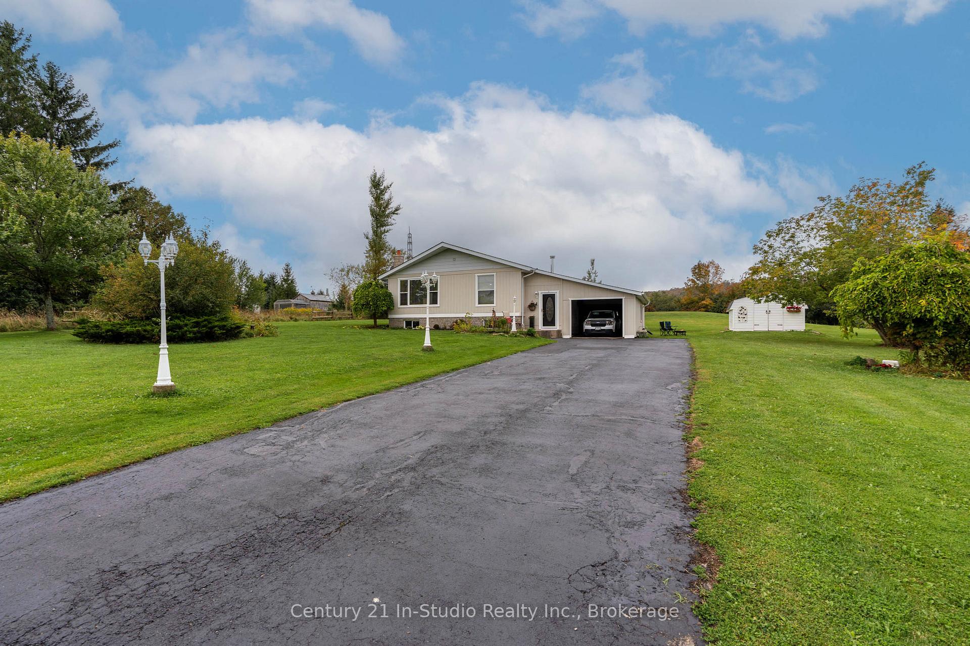 Photo 2 of 618134 Grey 18 Road, Meaford — HOMEH