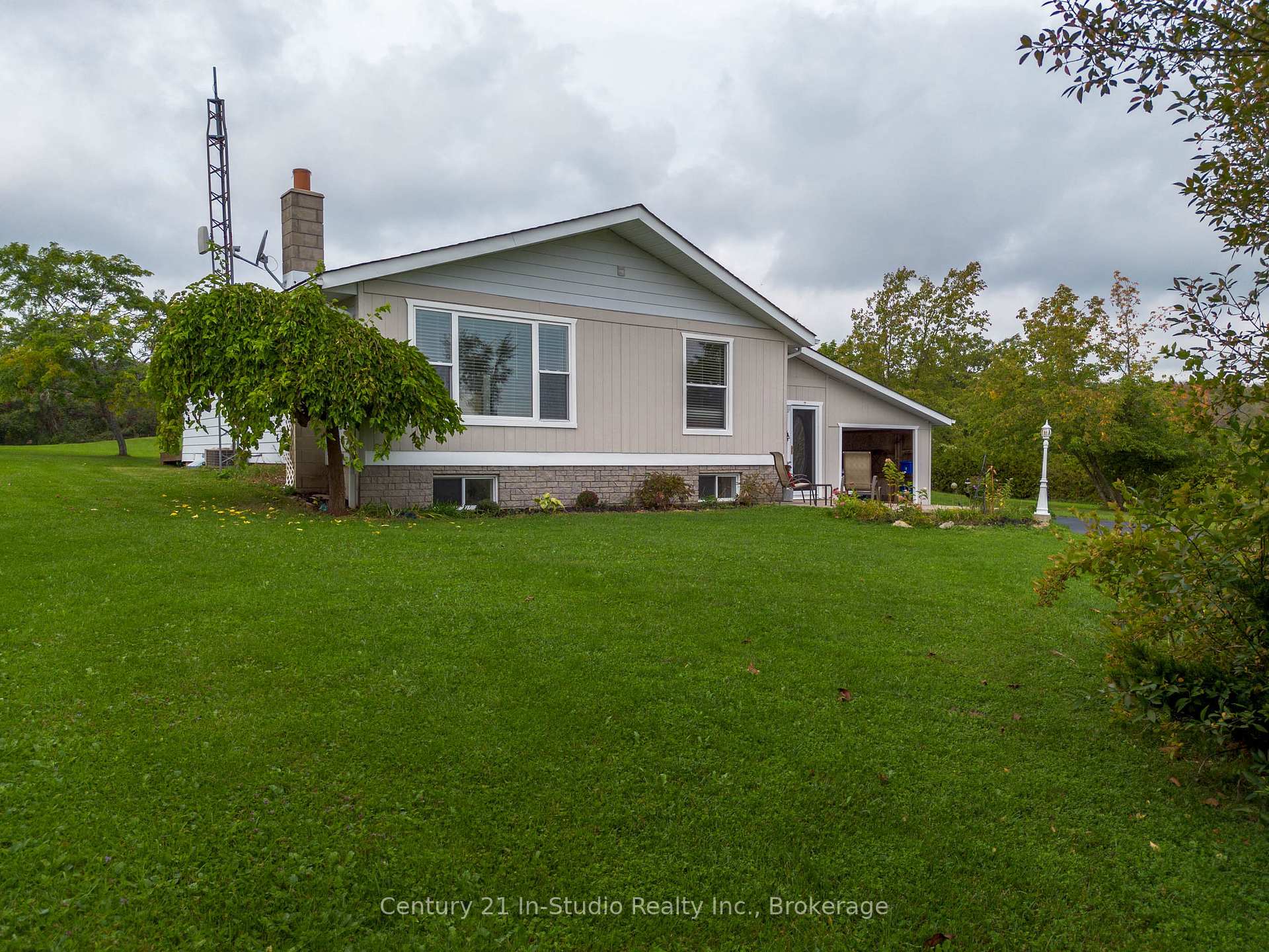 Photo 12 of 618134 Grey 18 Road, Meaford — HOMEH