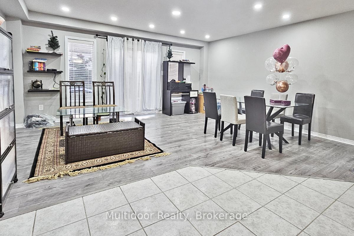 Photo 2 of 19 Machado Street, Kitchener, Huron Park — HOMEH
