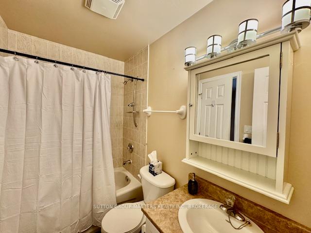 Photo 19 of 136 Amy Lynn Drive, Loyalist, Amherstview — HOMEH