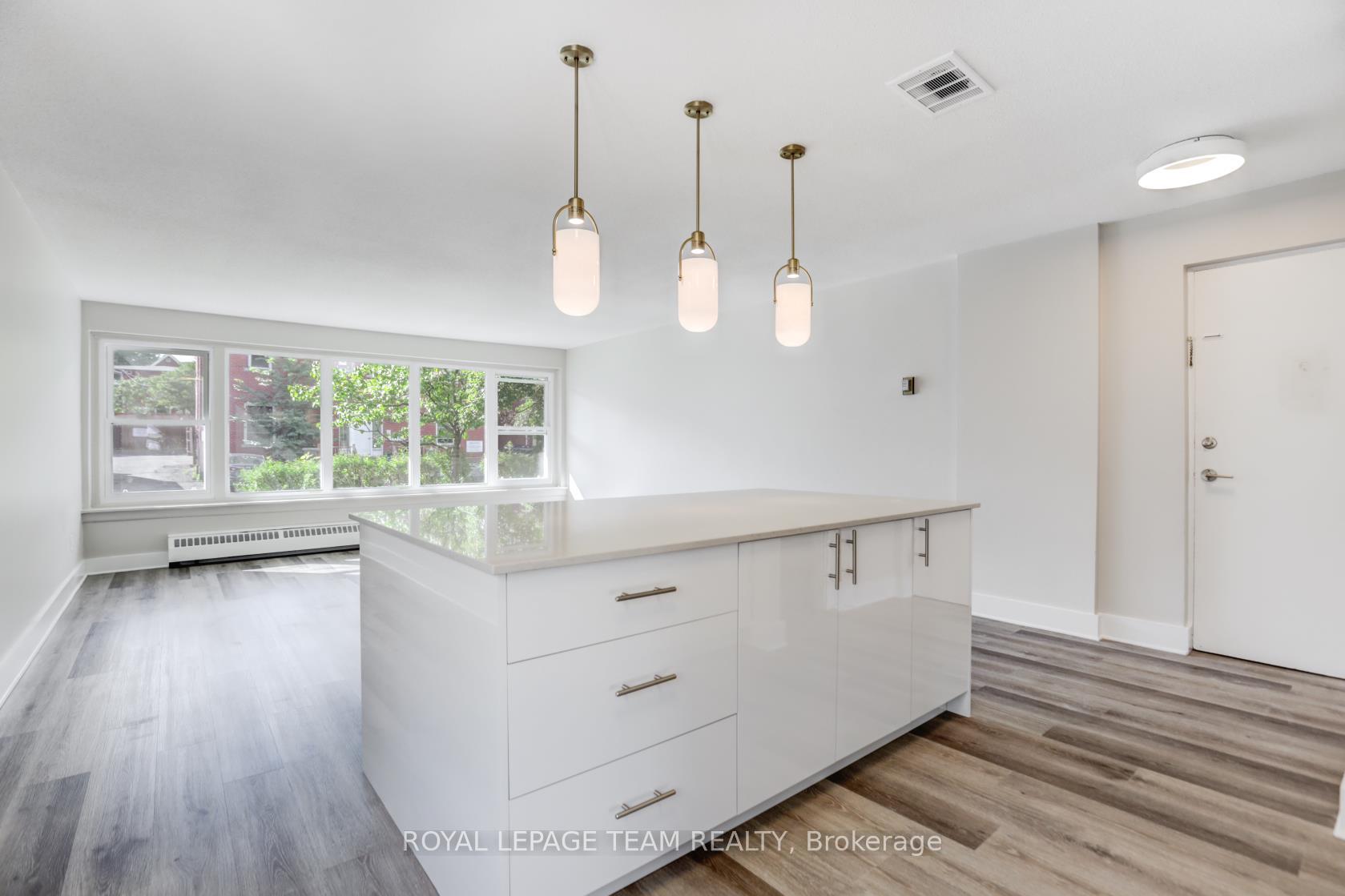 Photo 10 of Unit 507, 325 Besserer Street, Ottawa, Sandy Hill — HOMEH