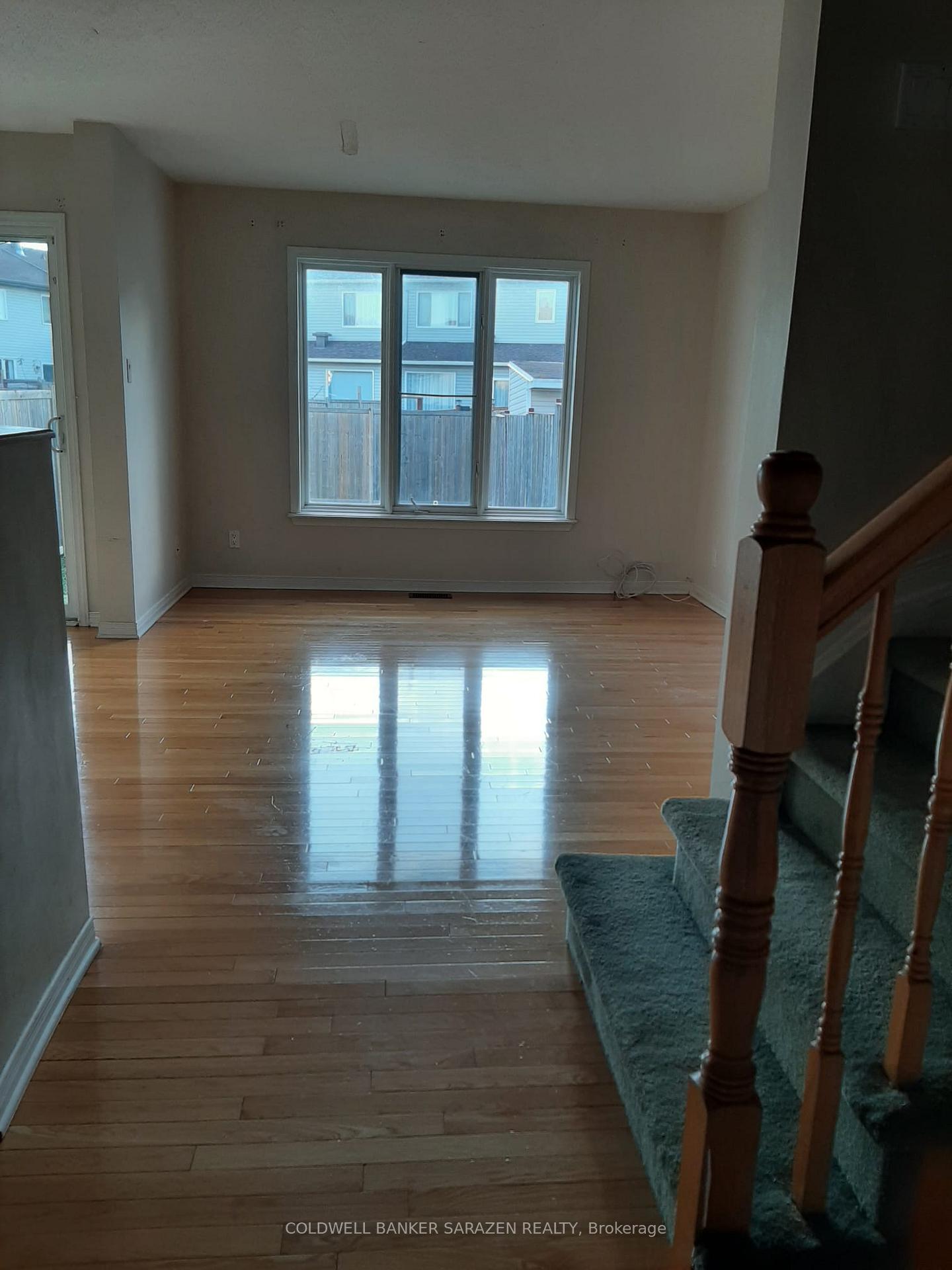Photo 6 of 12 Binbury Way, Ottawa, Hunt Club Park/Greenboro — HOMEH