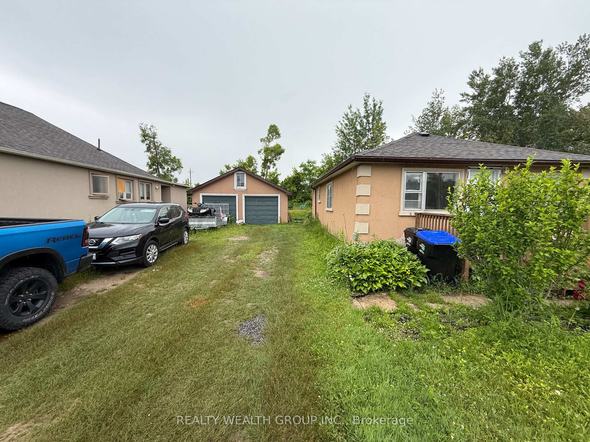 Photo 3 of 1190 Maple Road, Innisfil, Rural Innisfil — HOMEH