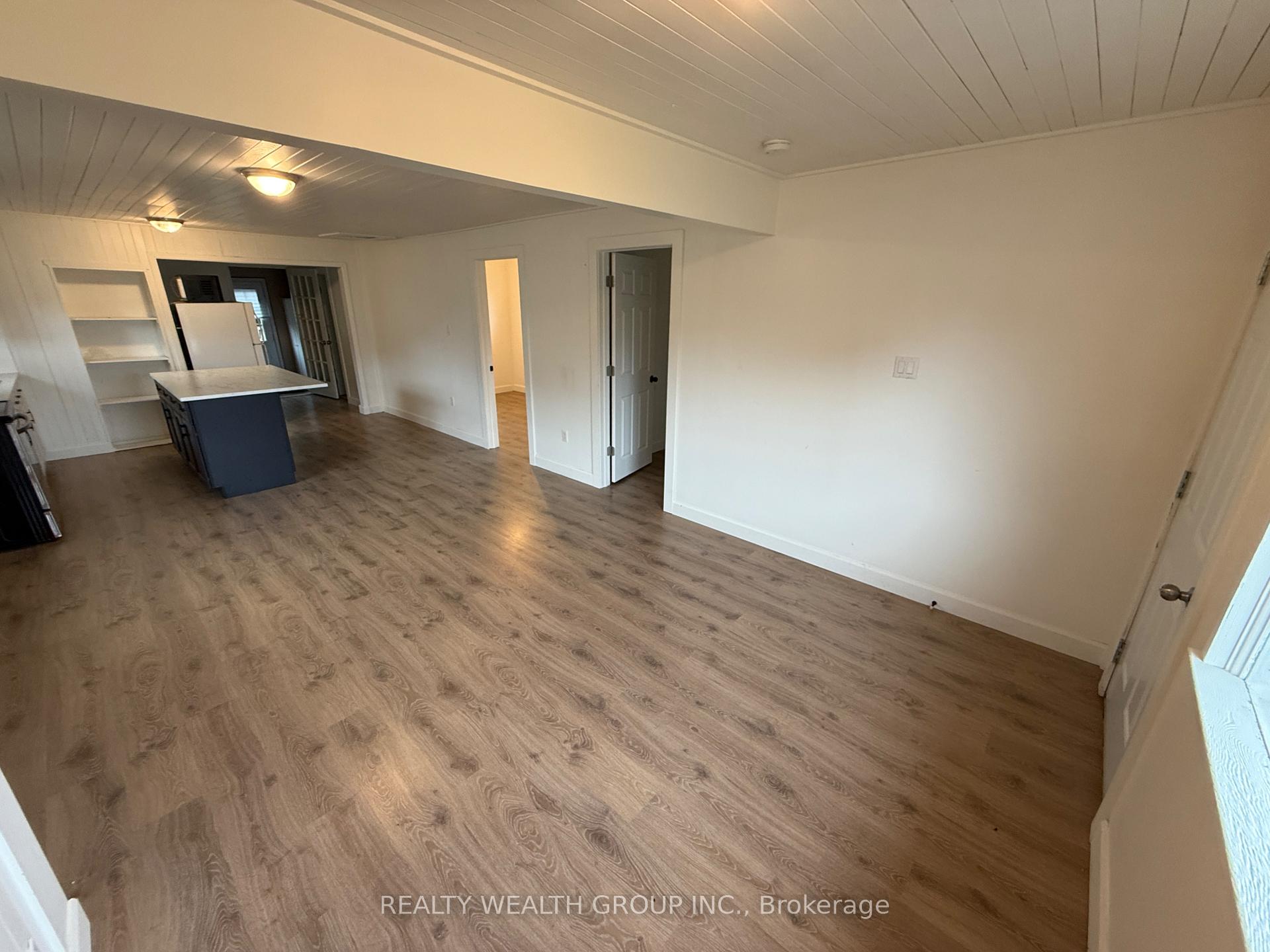 Photo 7 of 1190 Maple Road, Innisfil, Rural Innisfil — HOMEH