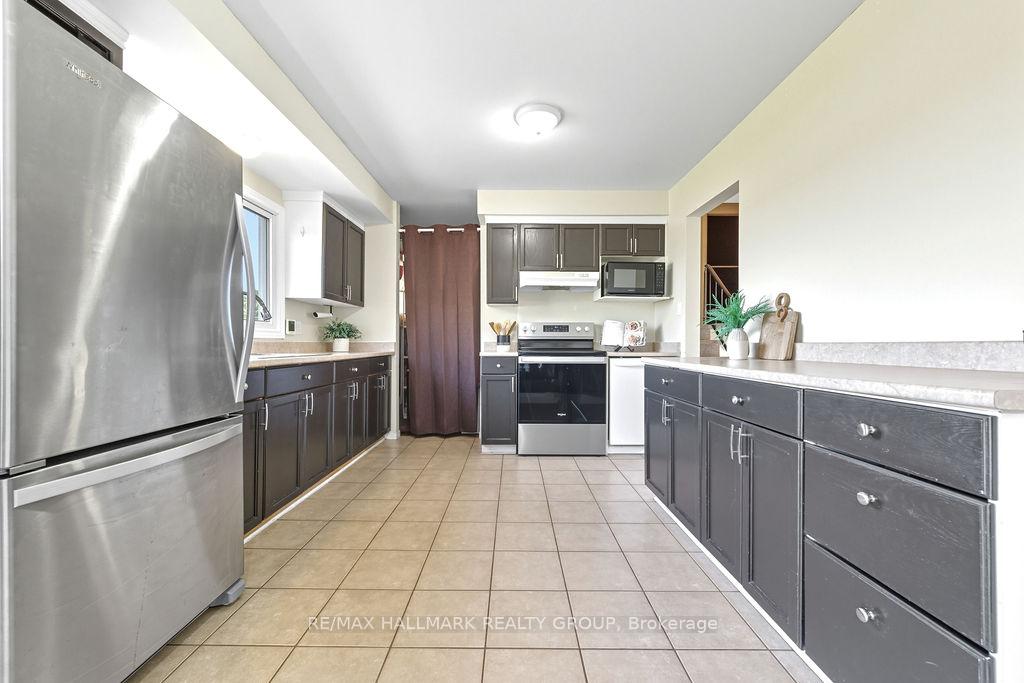 Photo 8 of 921 Mill Ridge Road, McNab/Braeside, Mcnab/Braeside Twps — HOMEH